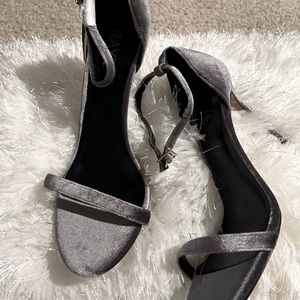 RAYE Blake heels